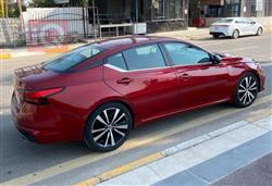 نیسان ئەلتیما